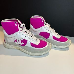 CHANEL SNEAKERS SIZE 39